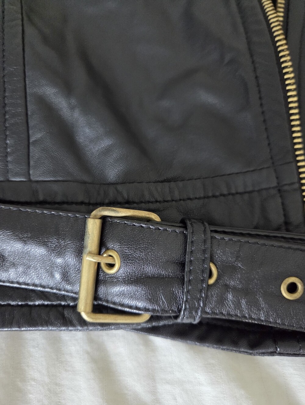 Genuine Leather Black Rivet Jacket - Picture 10 of 10